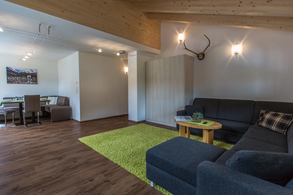 Haus Sandeck Ehrwald Exteriör bild